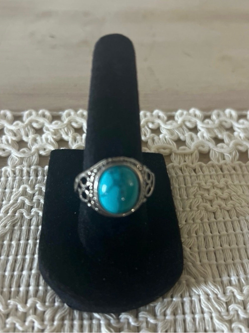 Silver Turquoise Cabochon Ring - Blue Gemstone